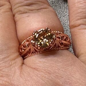 Elegant Gold-Toned Ring-scroll work Victorian